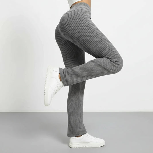 Arivah Fit High-Waisted Flare Pants™