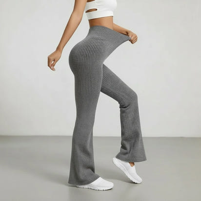 Arivah Fit High-Waisted Flare Pants™