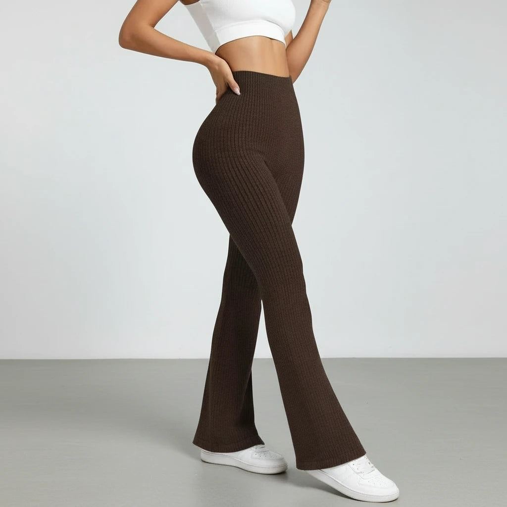 Arivah Fit High-Waisted Flare Pants™